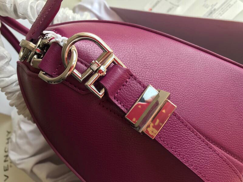 Givenchy Antigona Small
