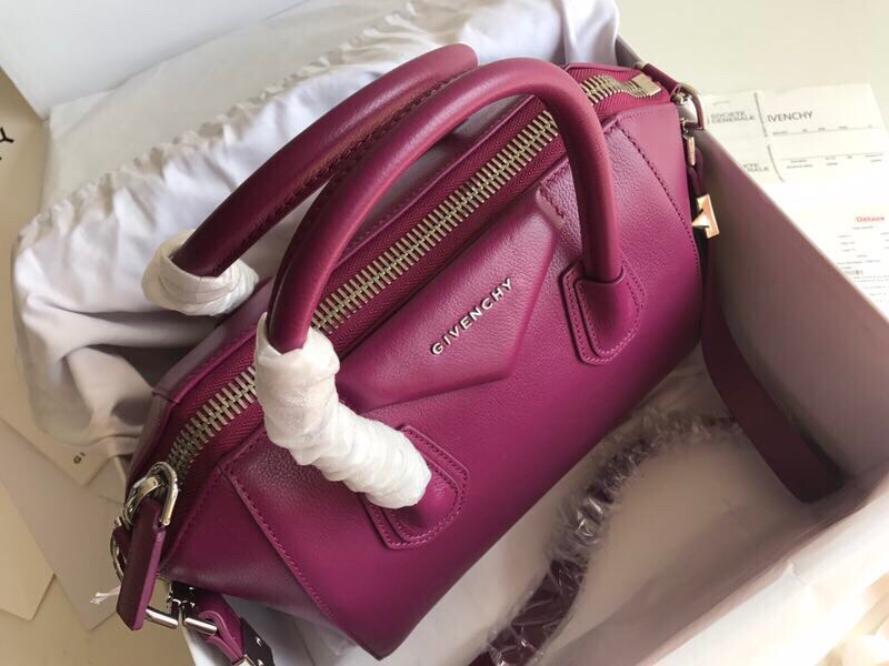 Givenchy Antigona Small