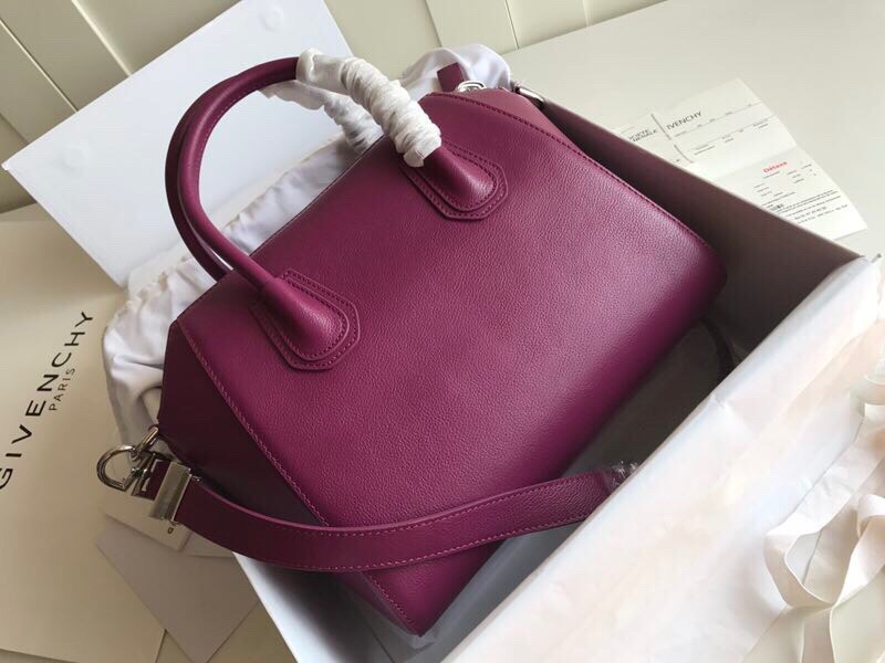 Givenchy Antigona Small