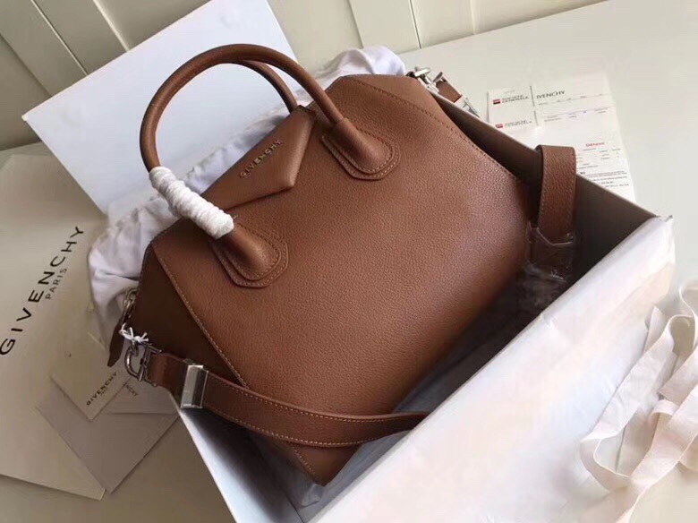 Givenchy Antigona Small