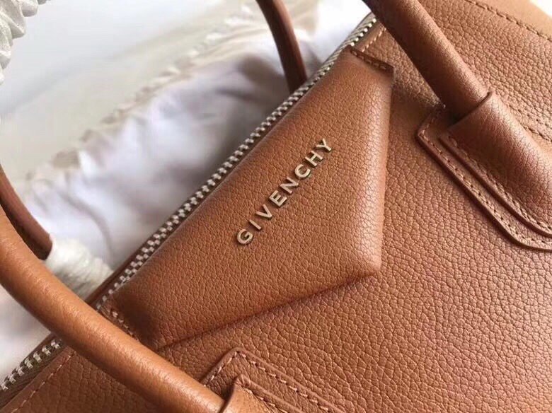 Givenchy Antigona Small