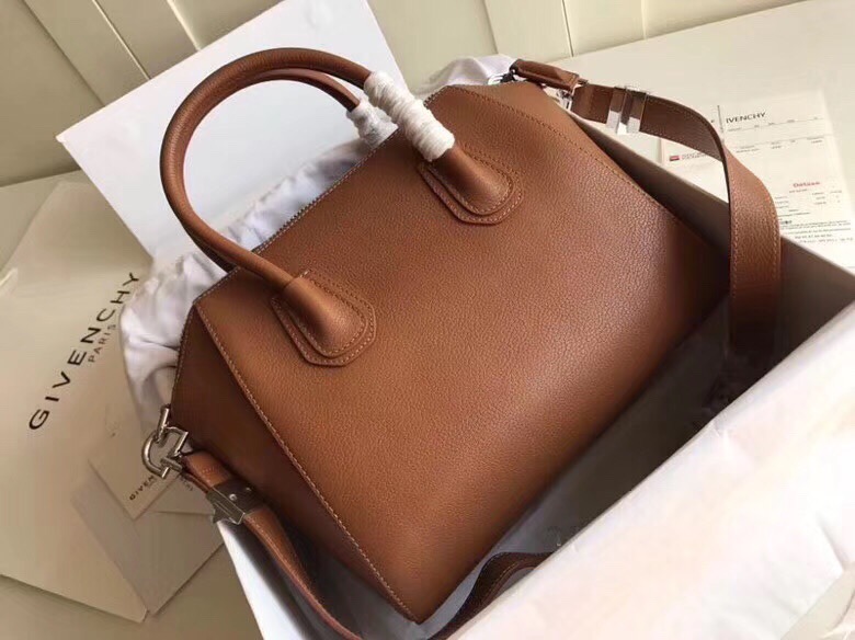 Givenchy Antigona Small