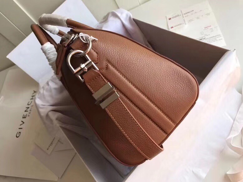 Givenchy Antigona Small