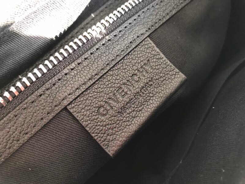 Givenchy Antigona Small