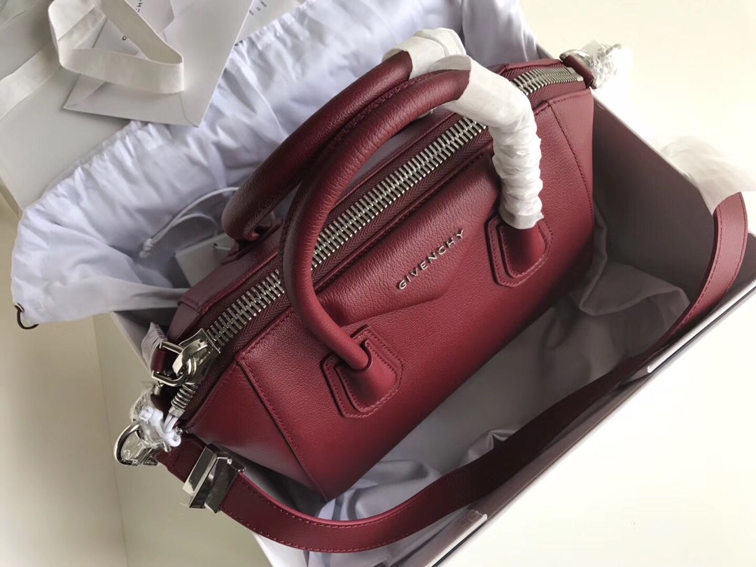 Givenchy Antigona Small