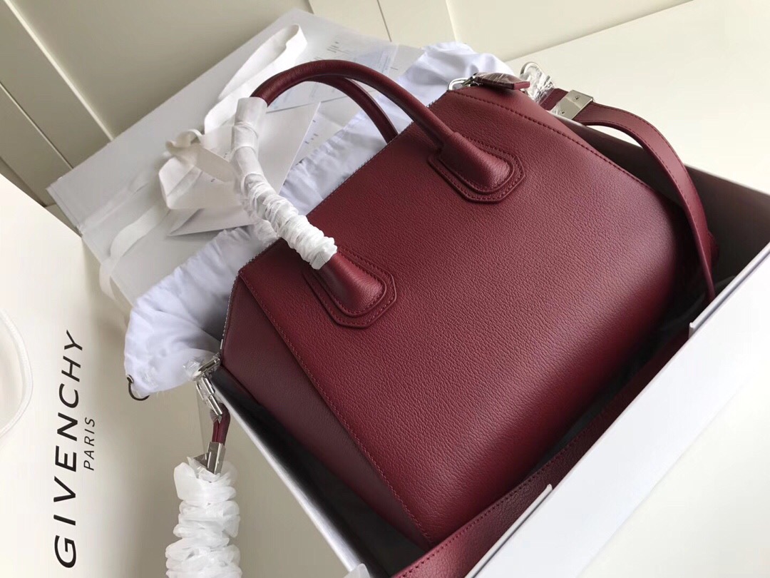 Givenchy Antigona Small