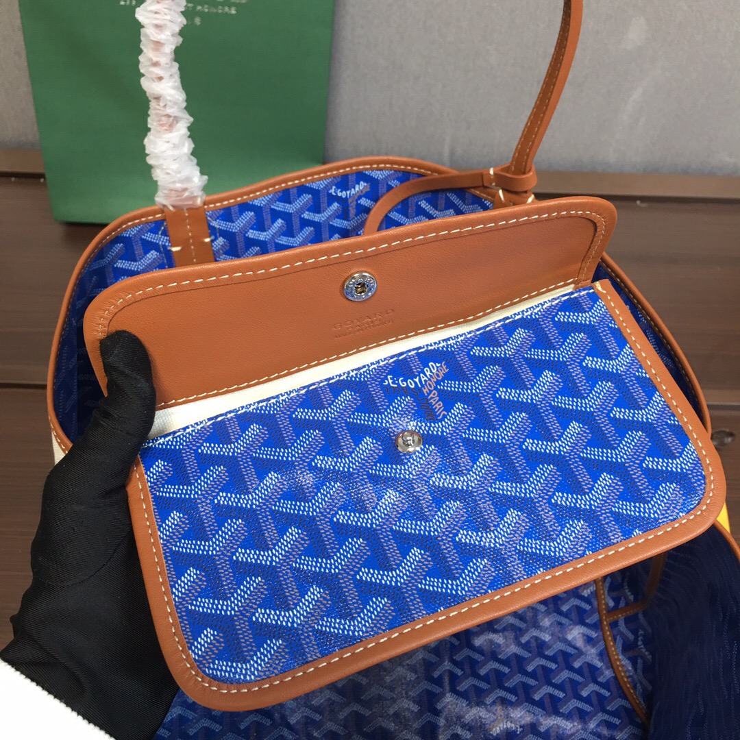 Go*ard tote