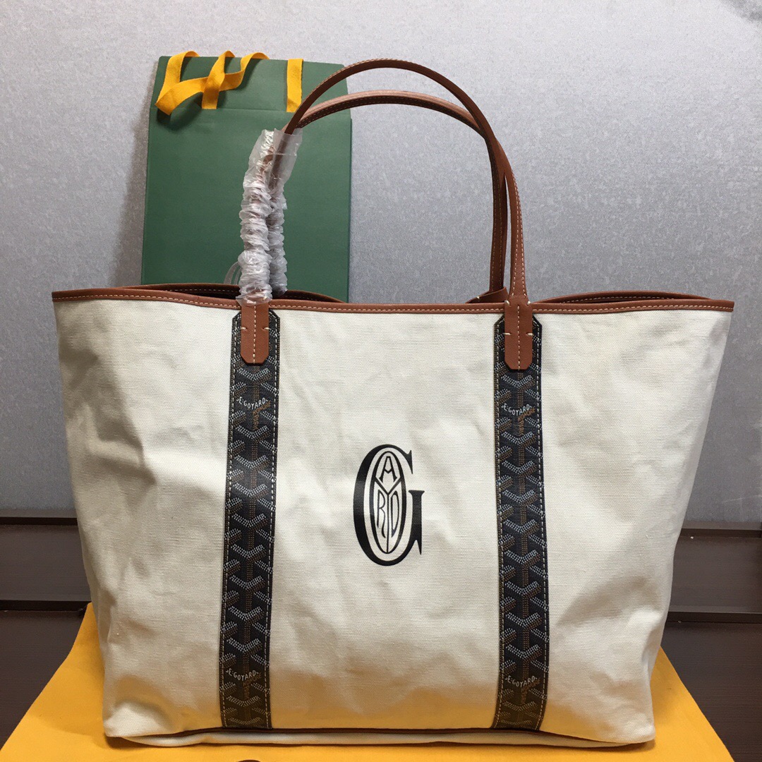 Go*ard tote