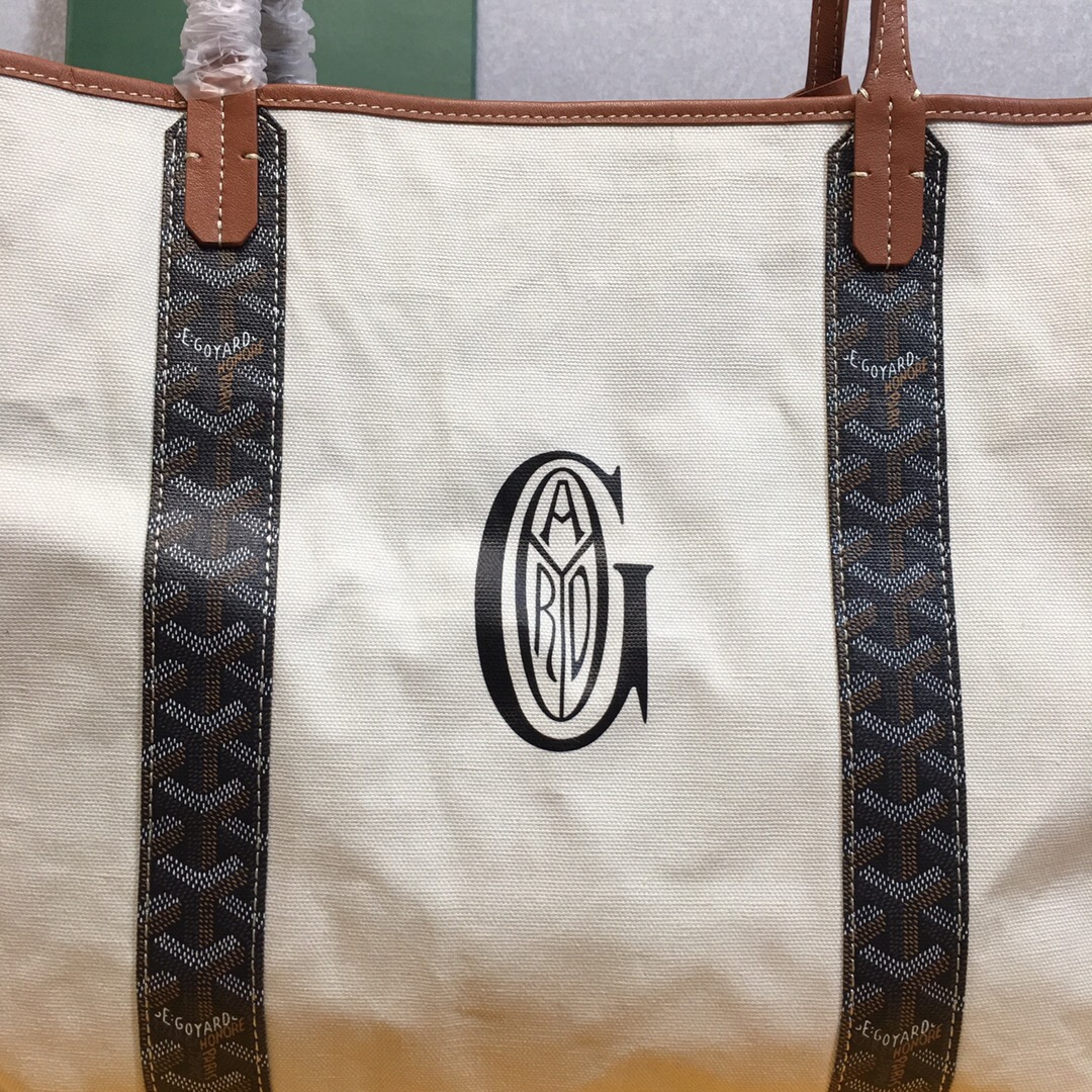 Go*ard tote