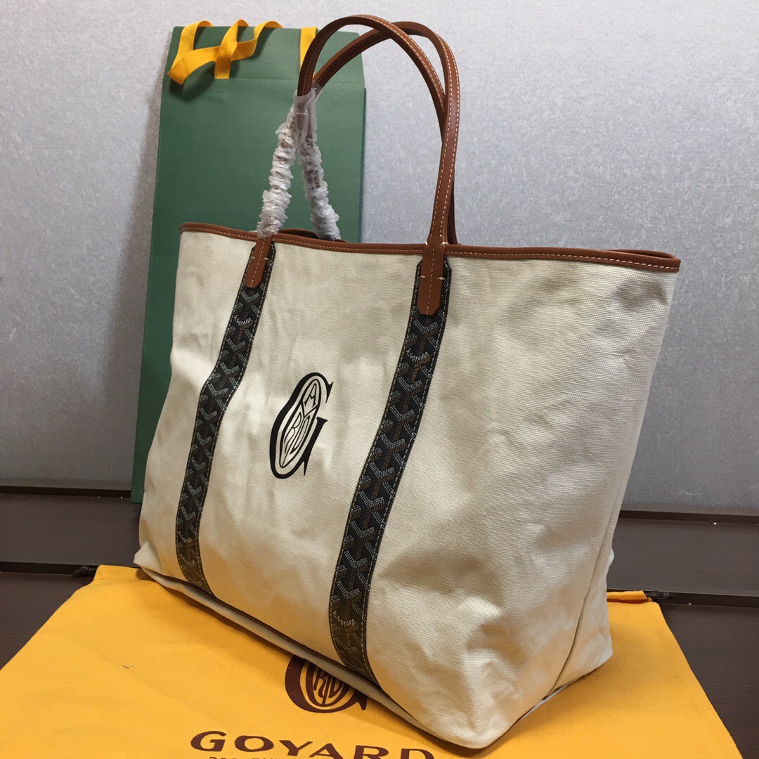 Go*ard tote