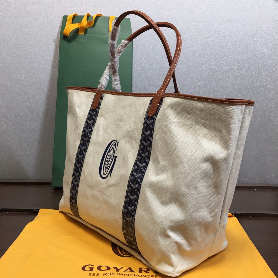 Go*ard tote
