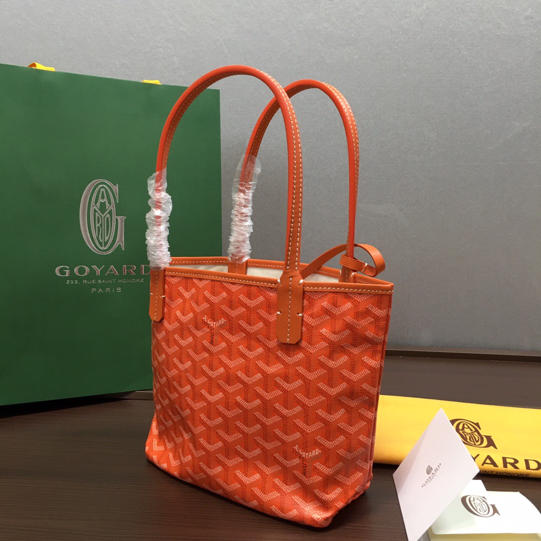 go*ard saint L**is mini tote