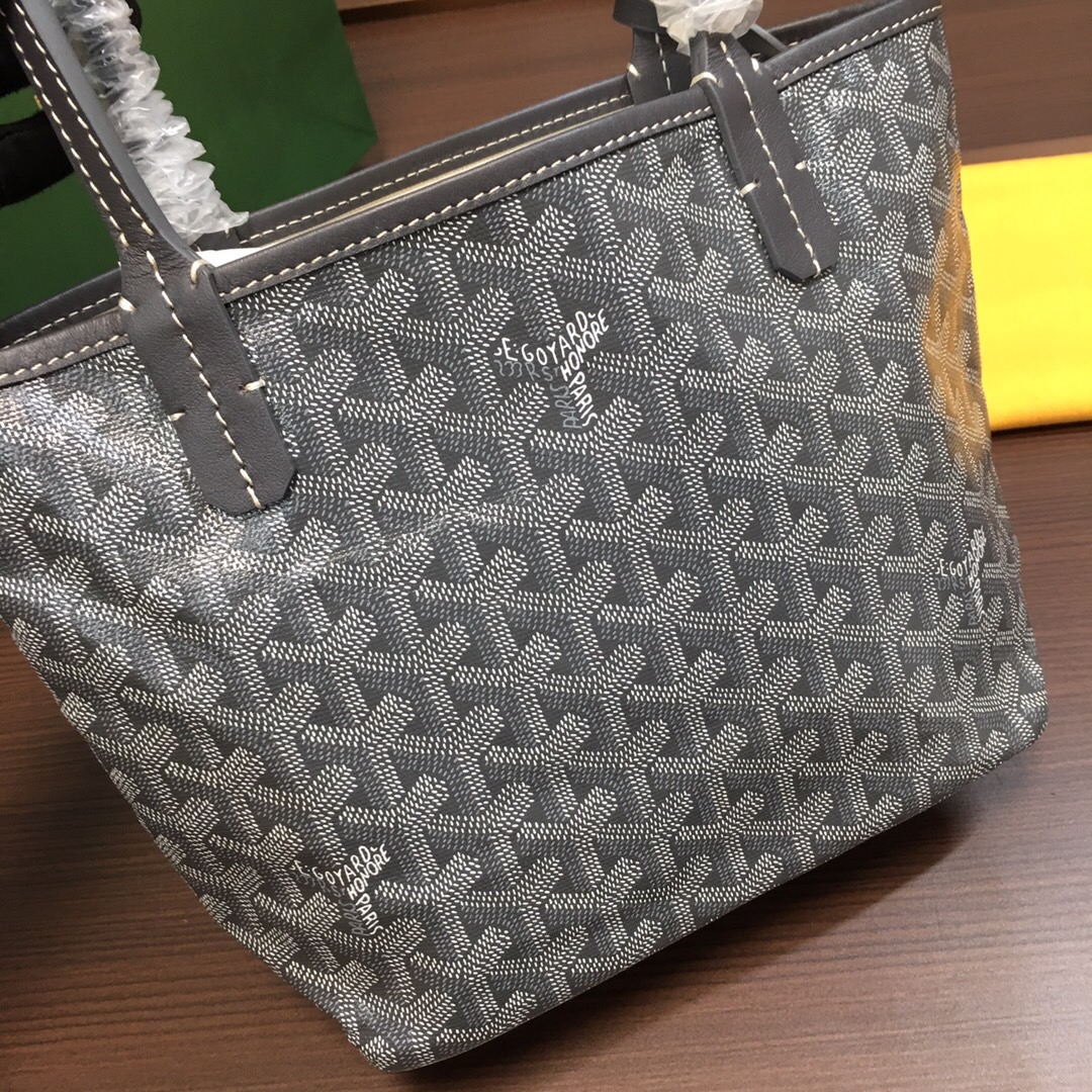 go*ard saint L**is mini tote