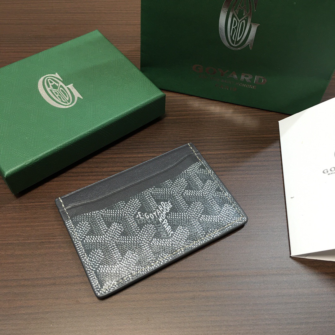 Go*ard card holder