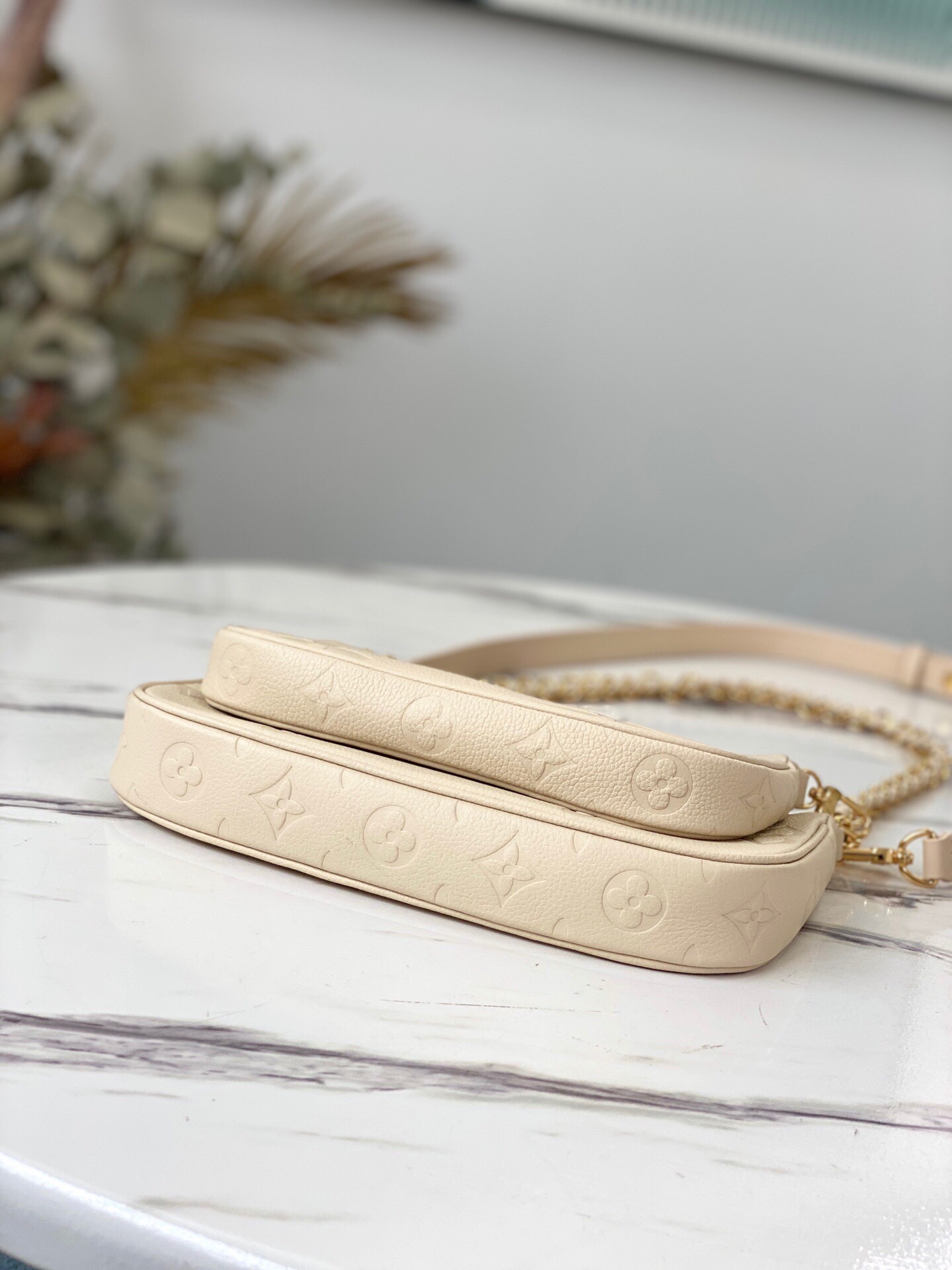 l**is V*t*n multi pochette accessories