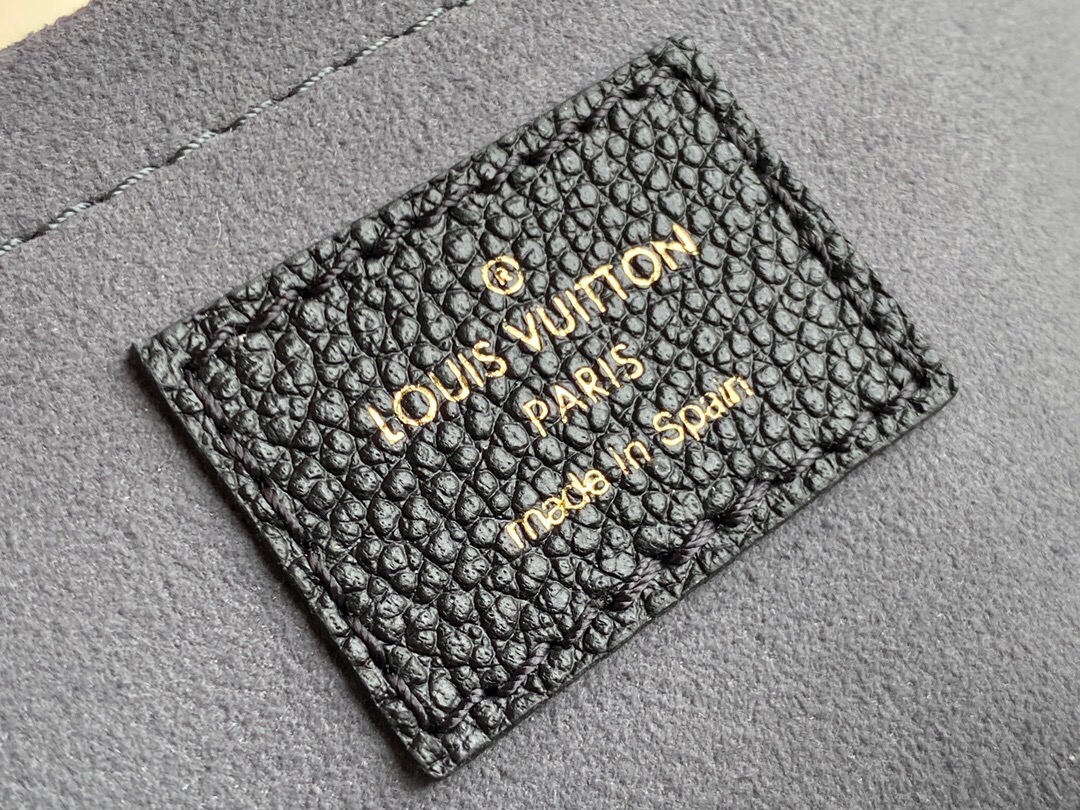 l**is V*t*n multi pochette accessories
