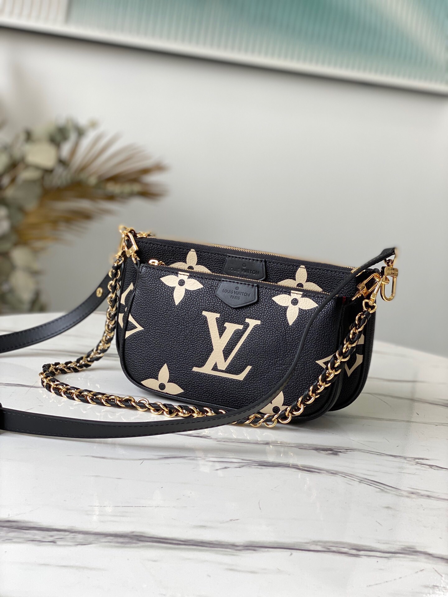 l**is V*t*n multi pochette accessories