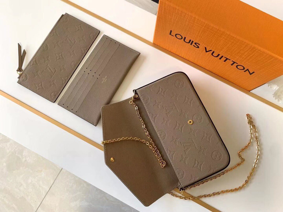 l**is V*t*n pochette felicie