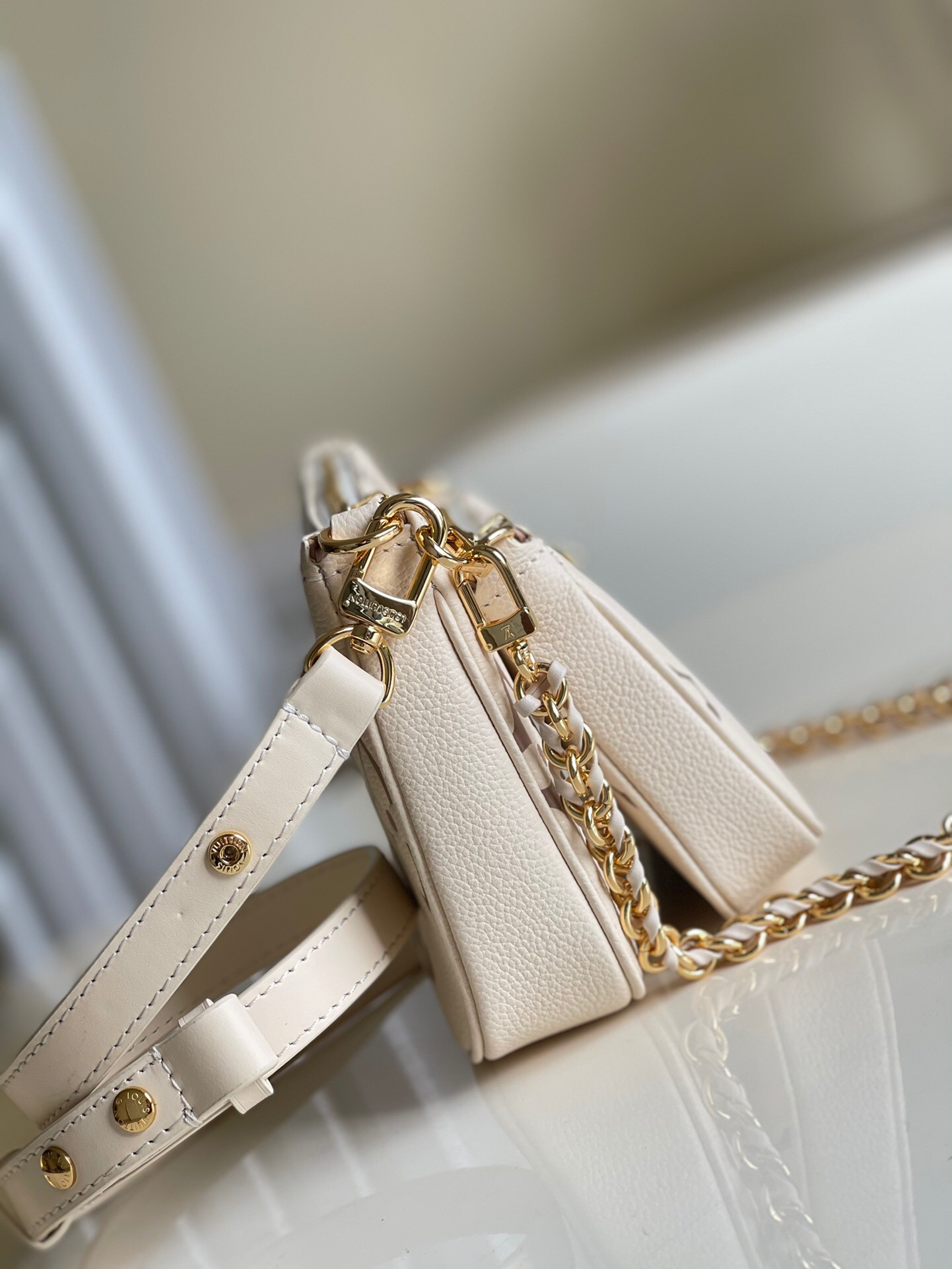 l**is V*t*n multi pochette accessories