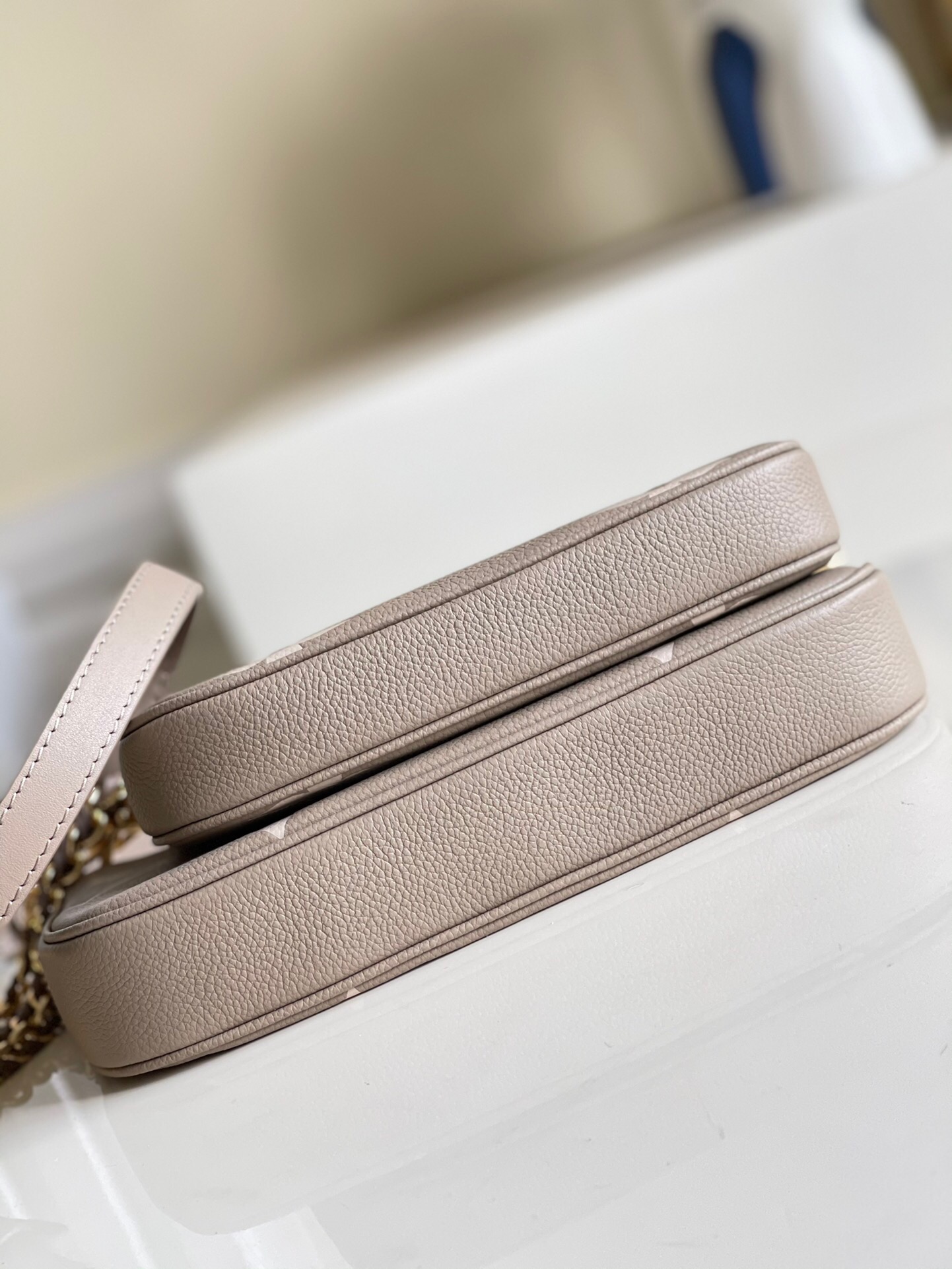 l**is V*t*n multi pochette accessories
