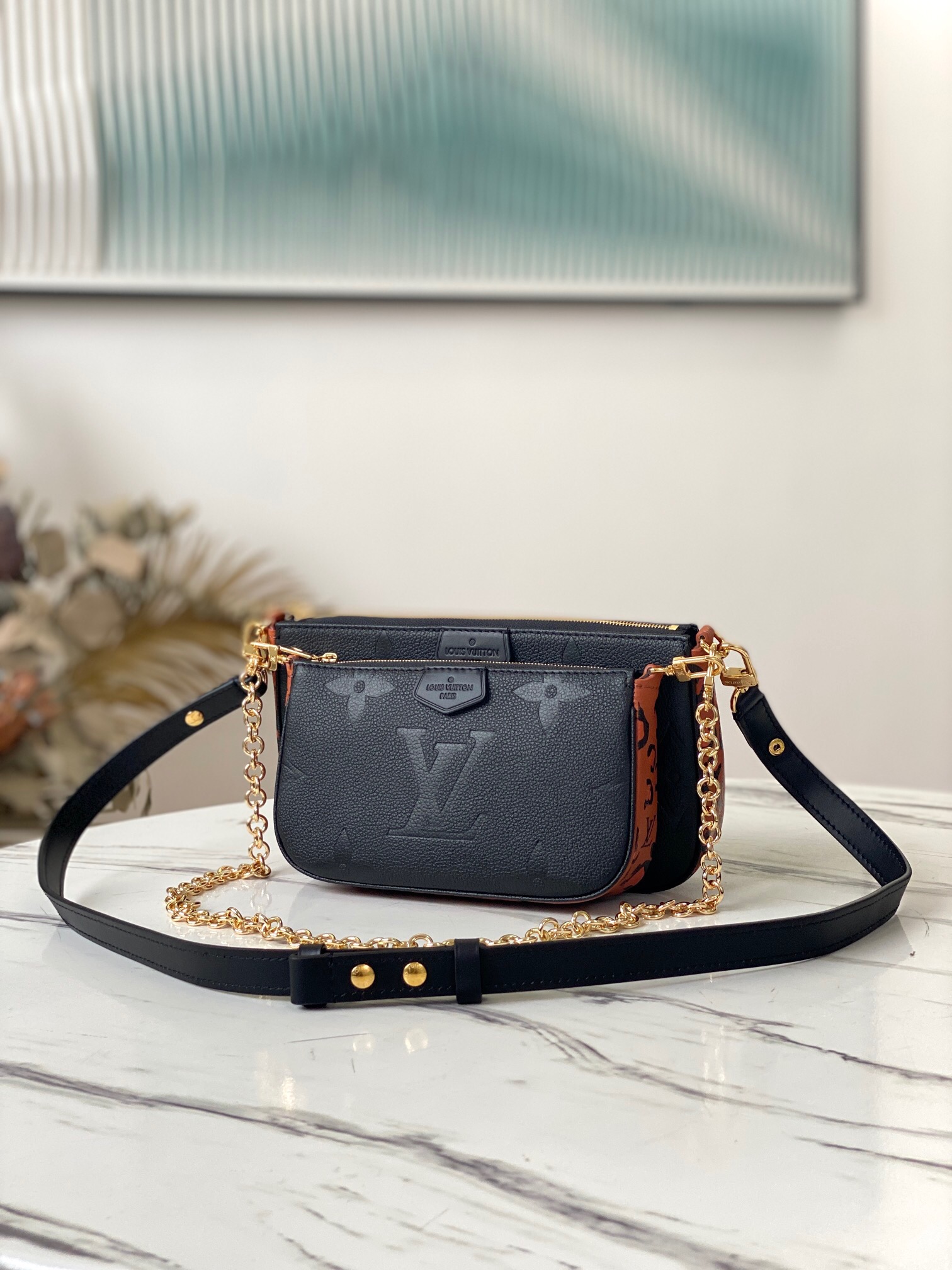 l**is V*t*n multi pochette accessories