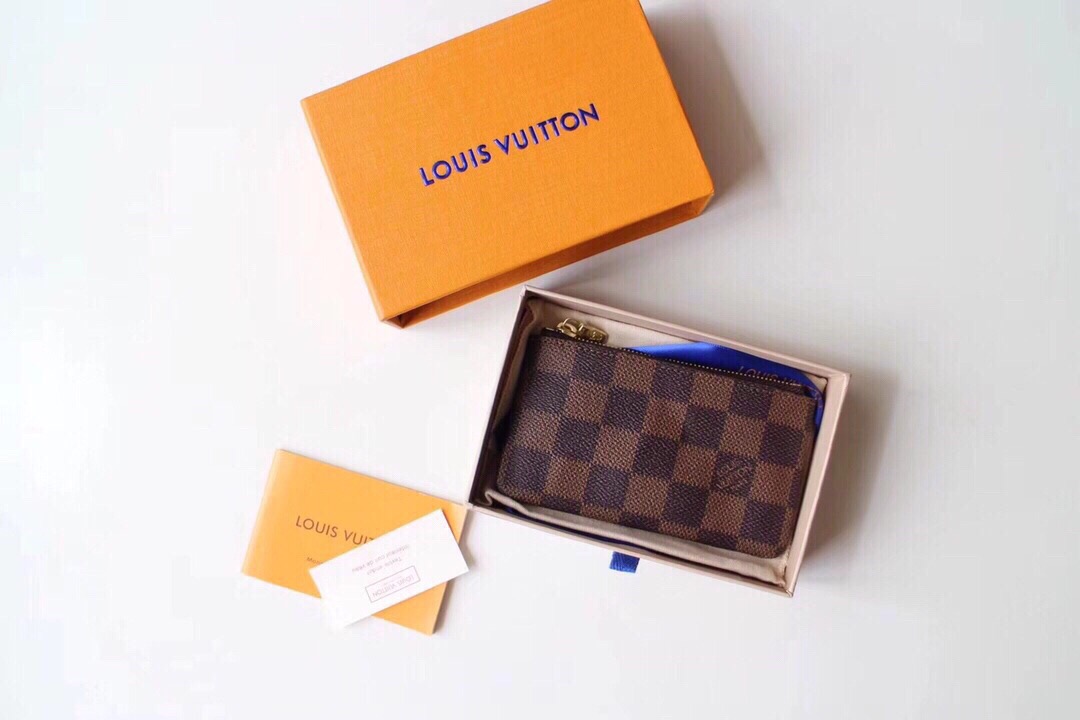 l**is V*t*n coin purse