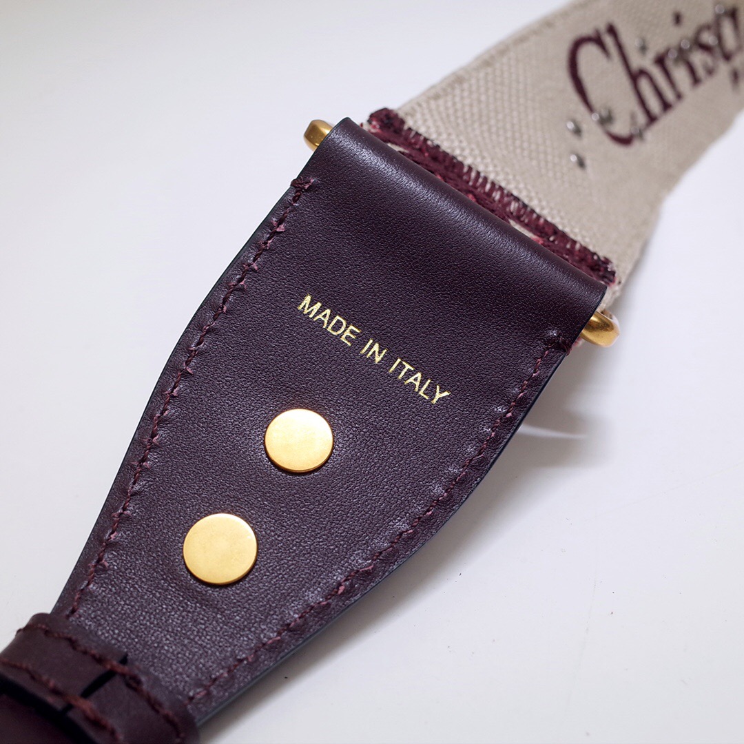D*or shoulder strap