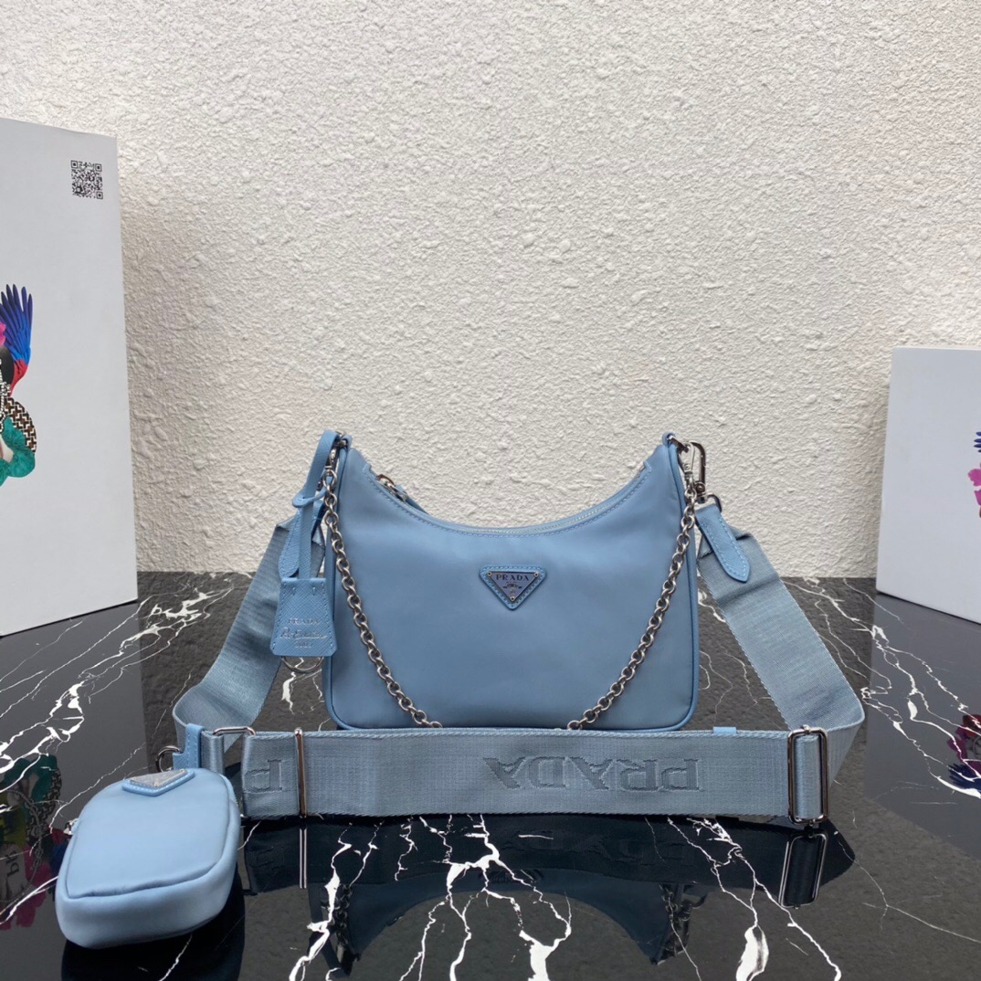 Pra*a nylon hobo