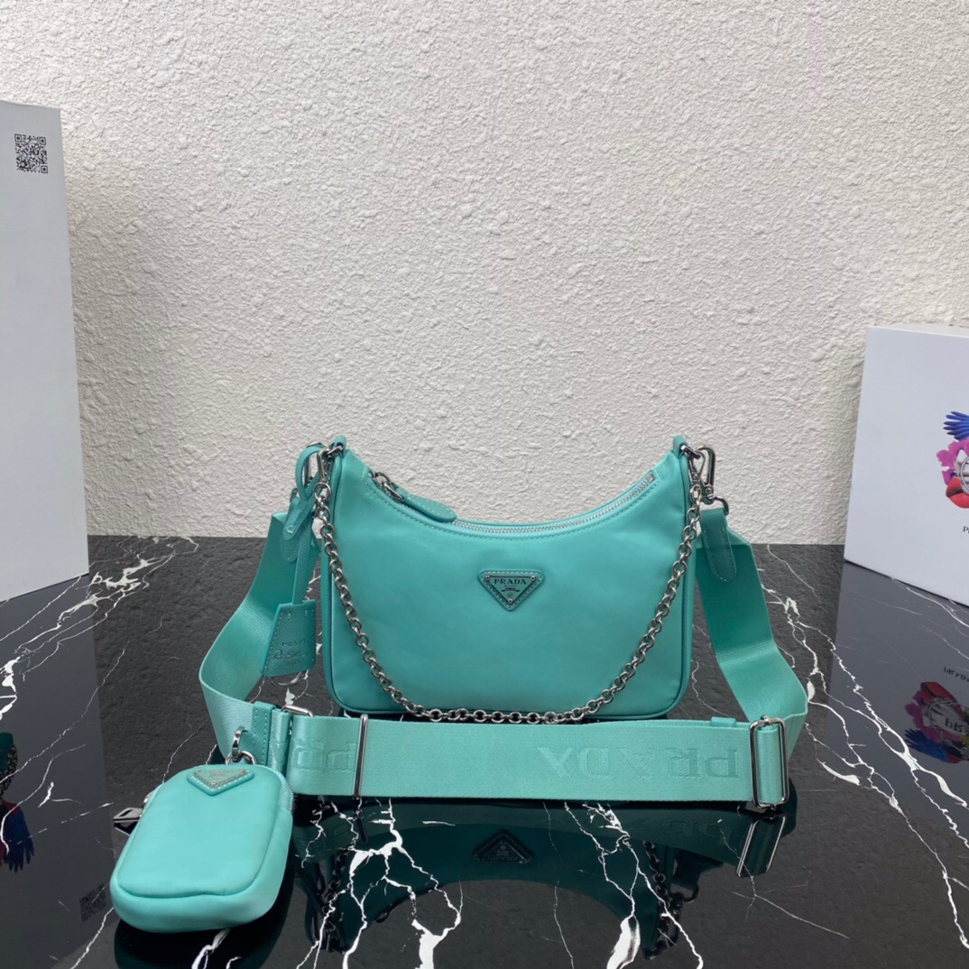 Pra*a nylon hobo