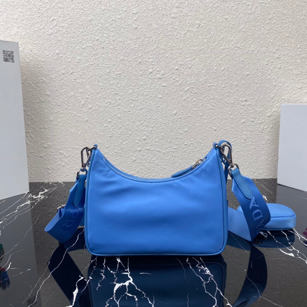 Pra*a nylon hobo