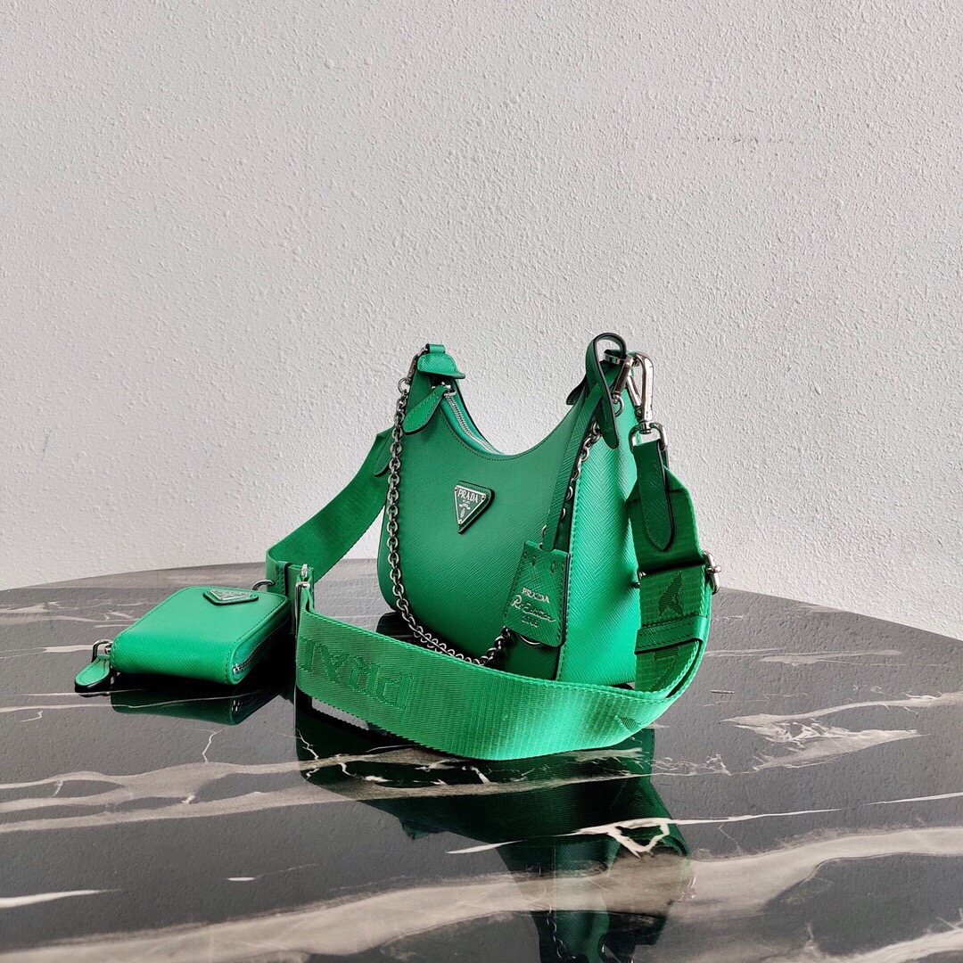 Pra*a re-edition 2005 saffiano leather bag