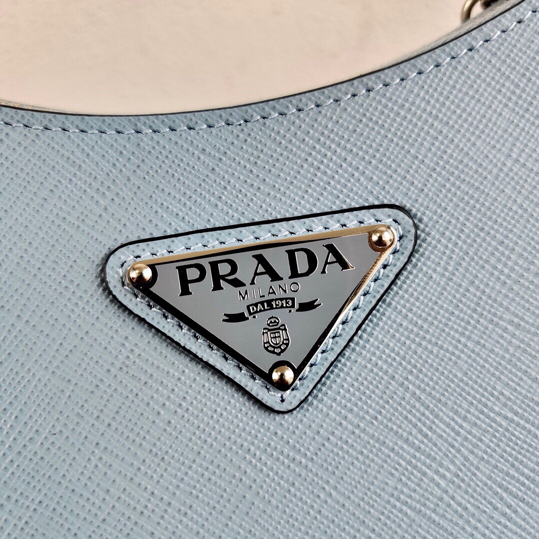 Pra*a re-edition 2005 saffiano leather bag