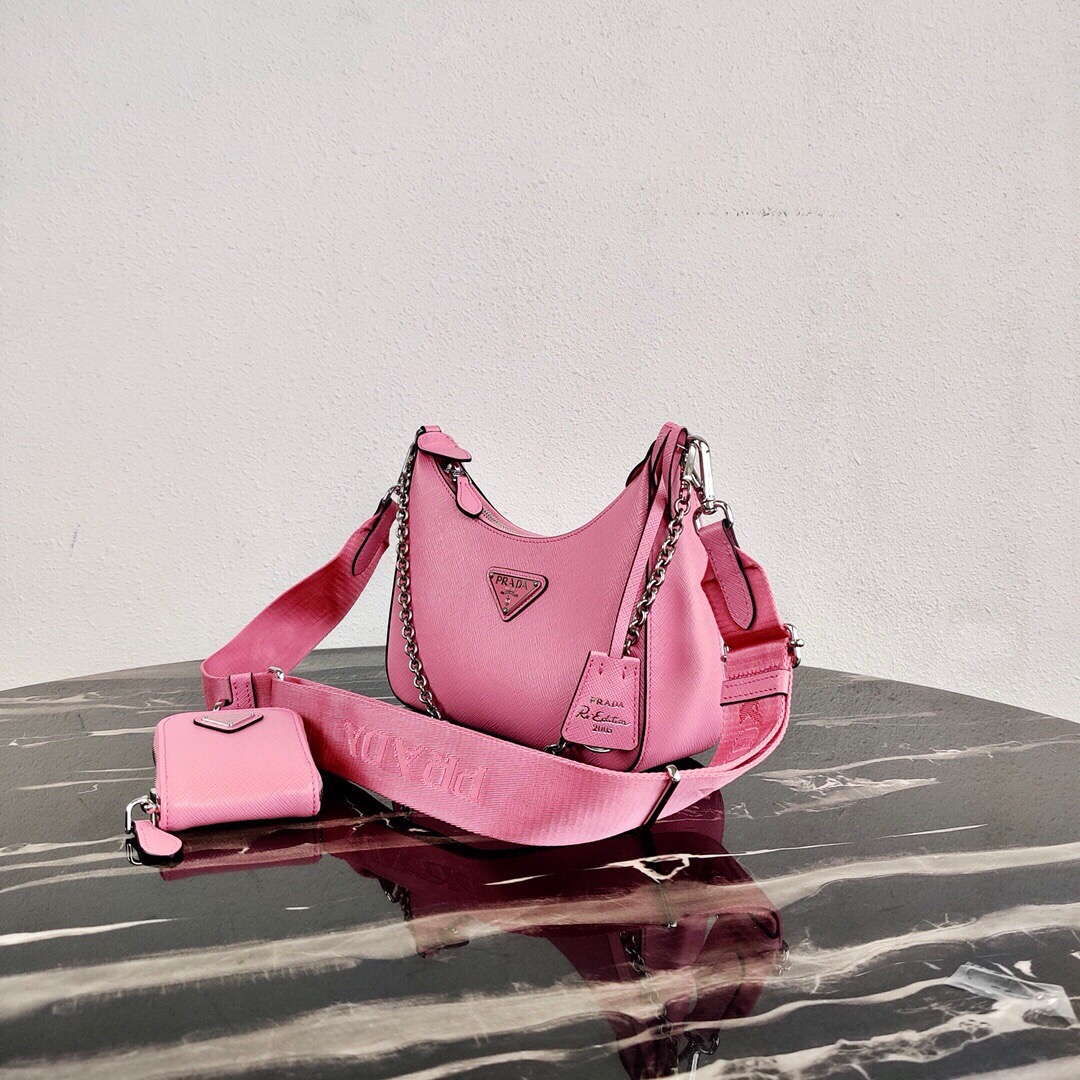 Pra*a re-edition 2005 saffiano leather bag