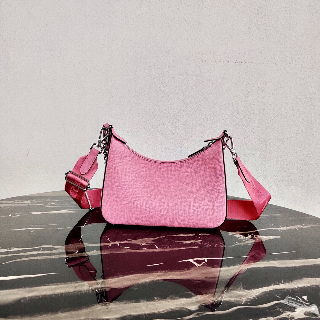 Pra*a re-edition 2005 saffiano leather bag