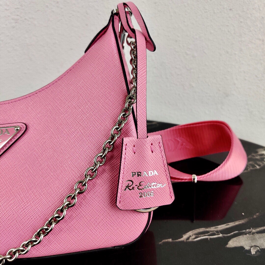 Pra*a re-edition 2005 saffiano leather bag