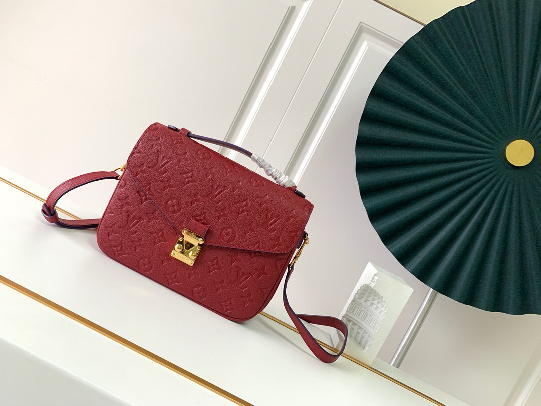 l**is V*t*n pochette metis