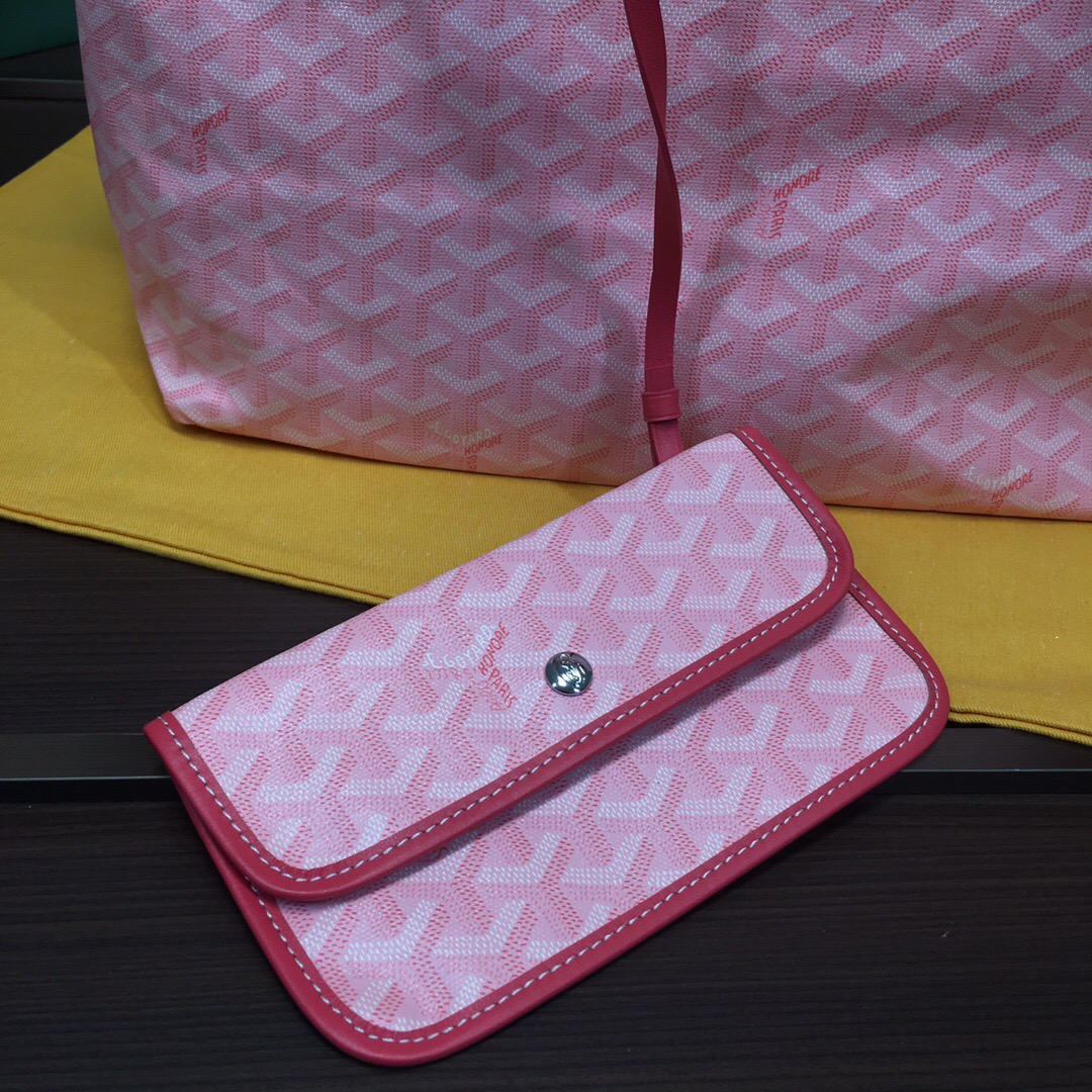go*ard saint L**is gm tote bag