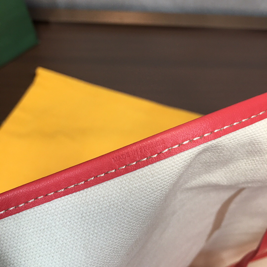 go*ard saint L**is gm tote bag