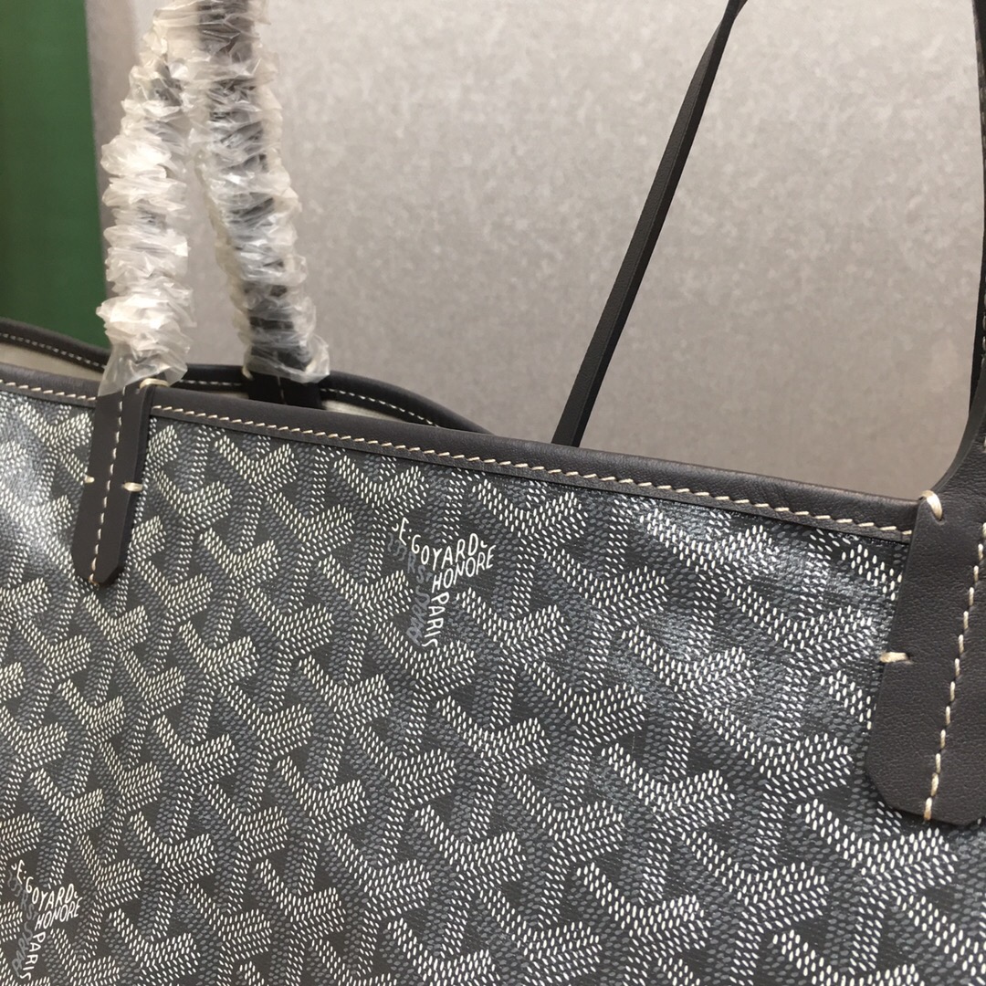 go*ard saint L**is gm tote bag