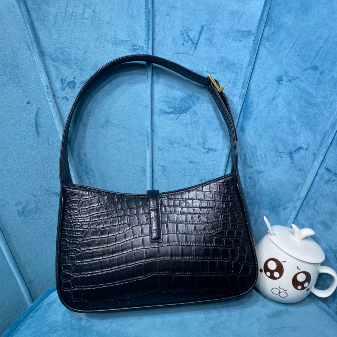 YSL Hobo