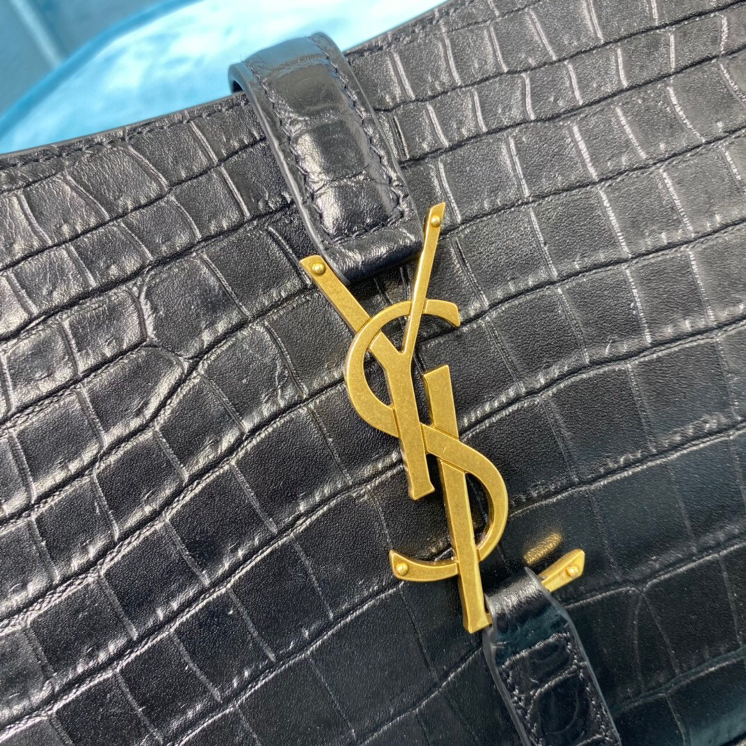 YSL Hobo