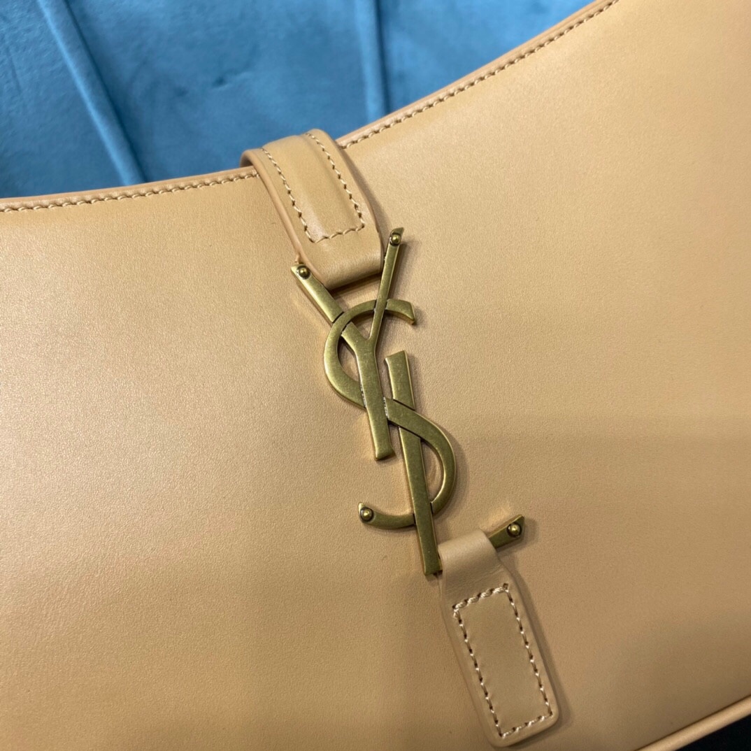YSL Hobo