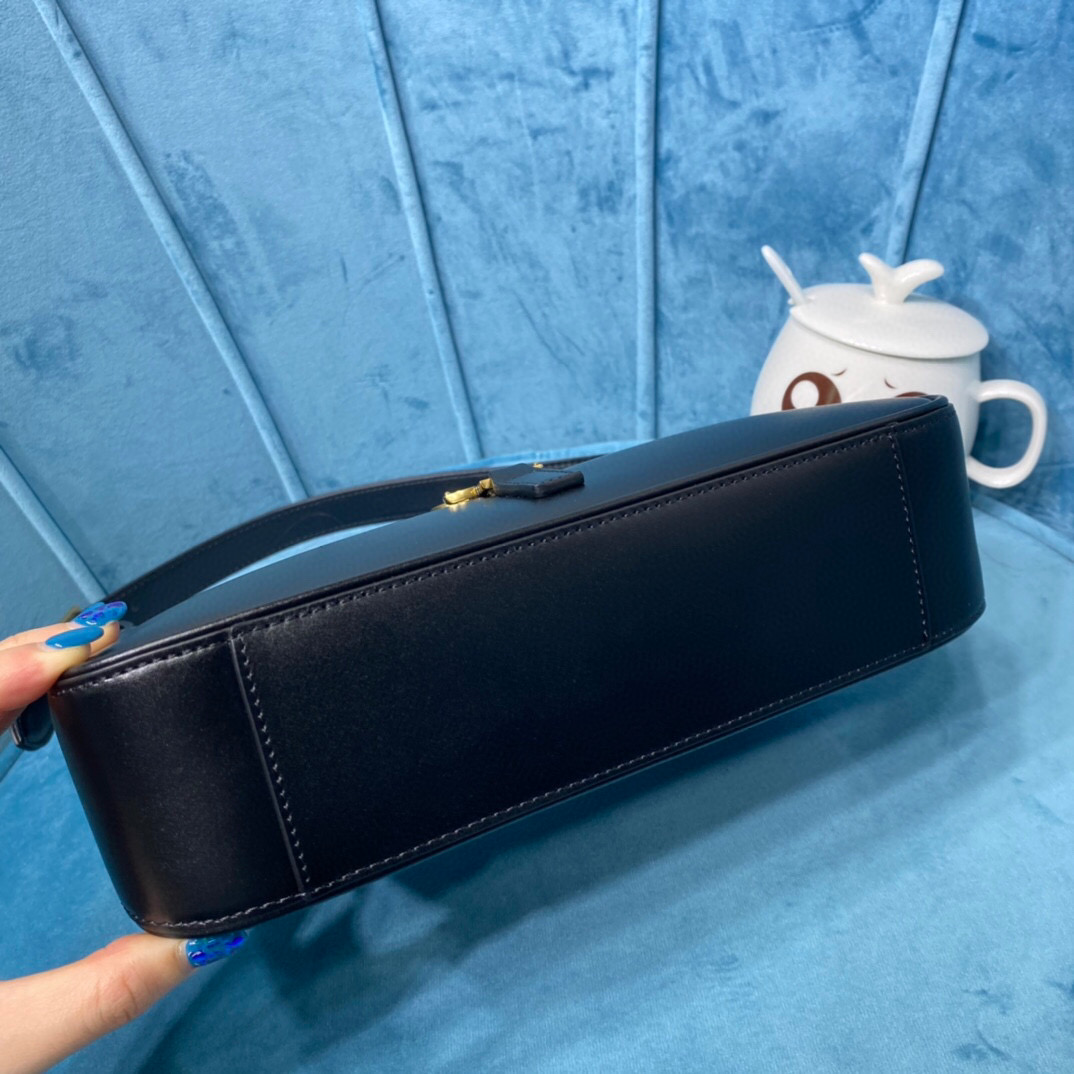 YSL Hobo