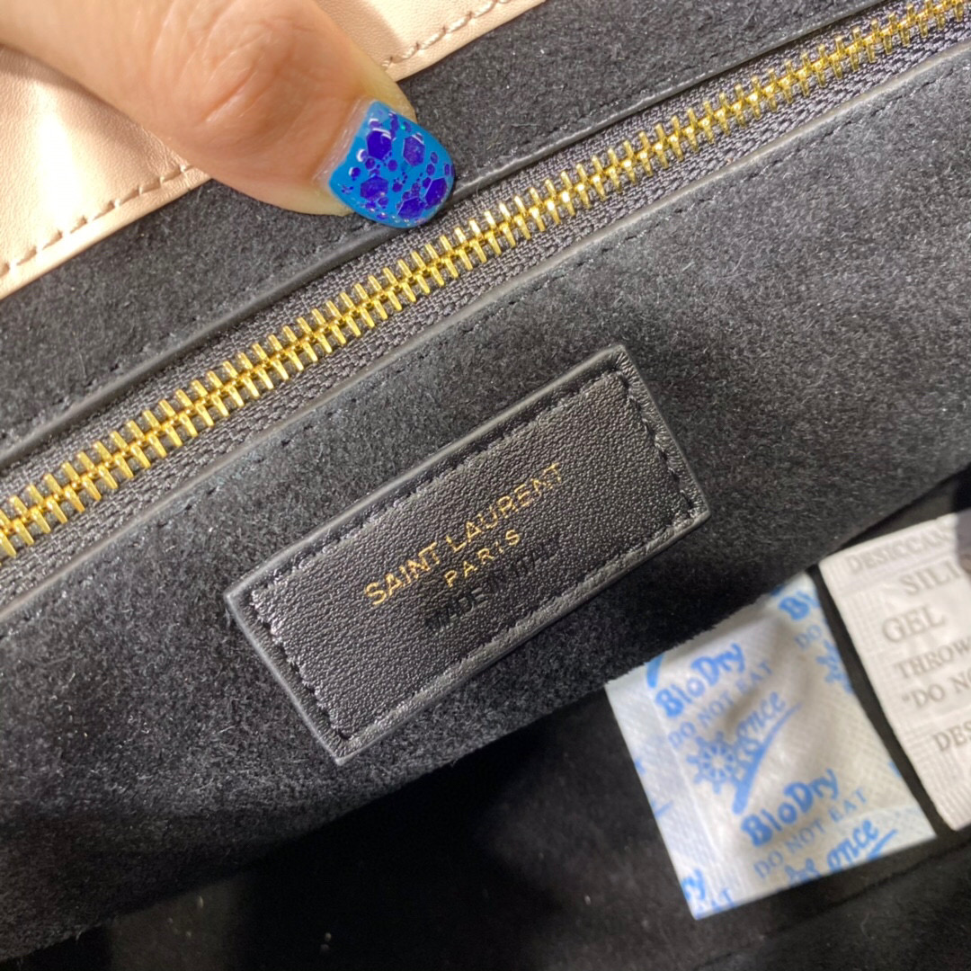YSL Hobo