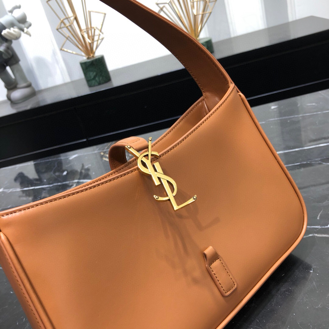 YSL Hobo