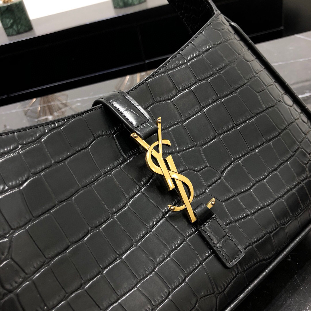 YSL Hobo