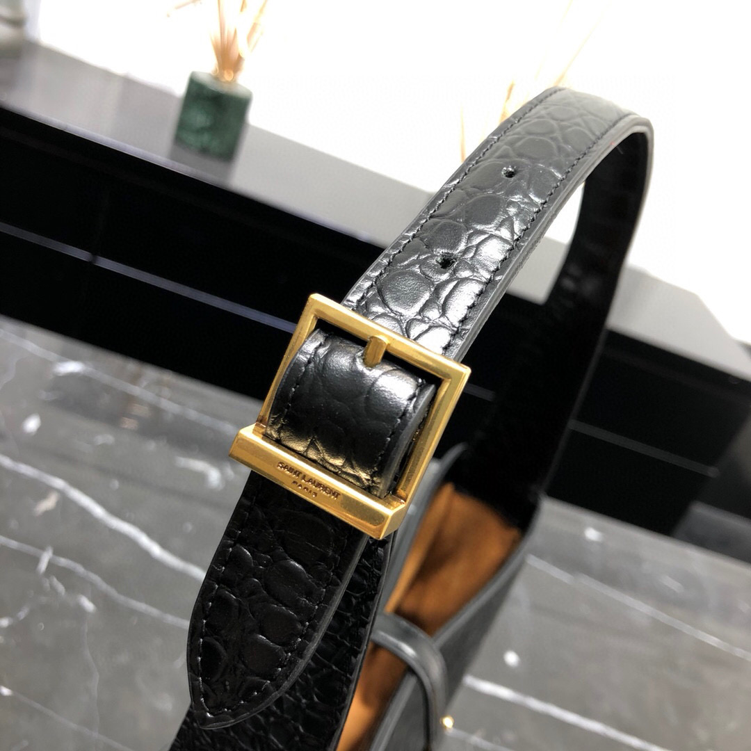 YSL Hobo