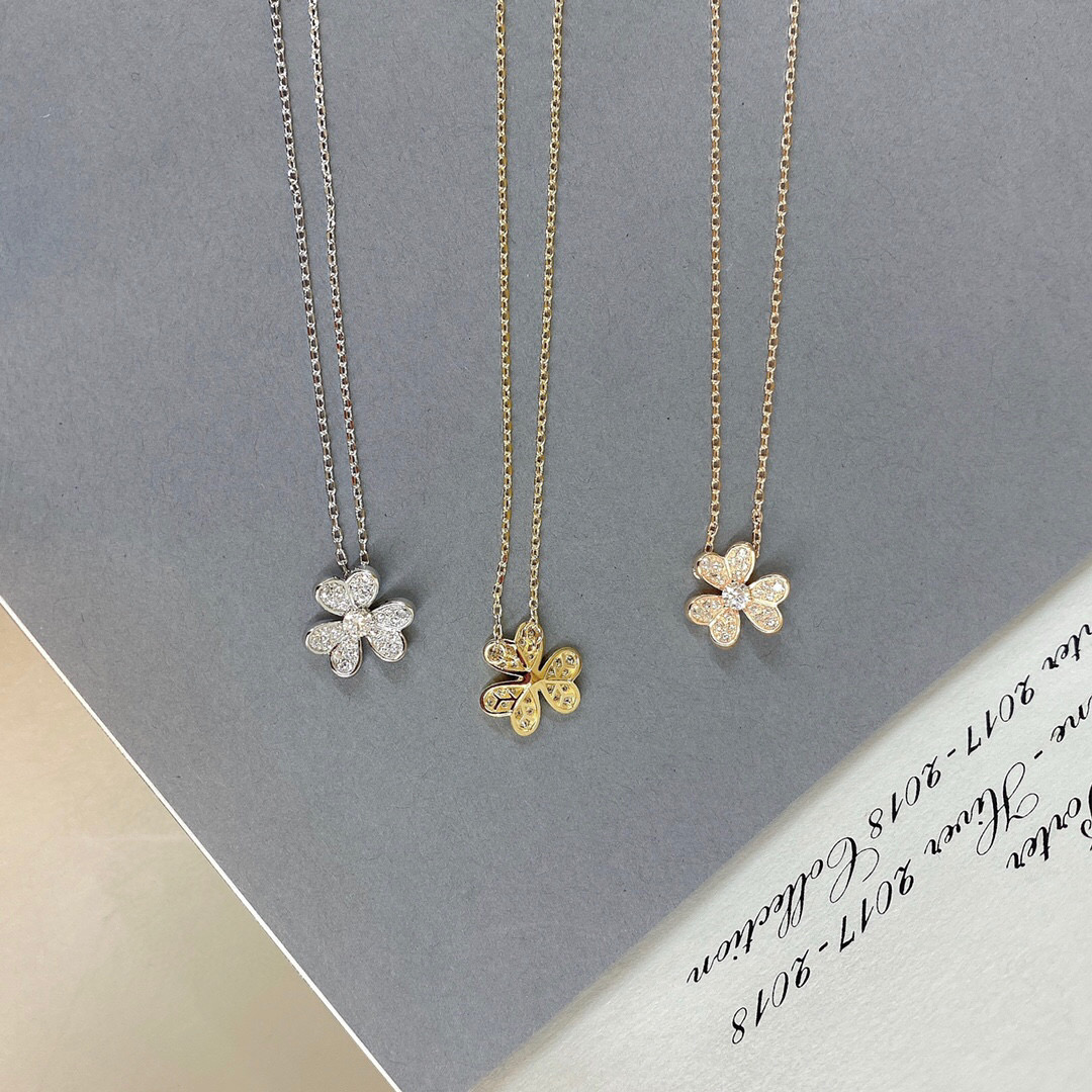 Van Cleef & Arpels Necklace