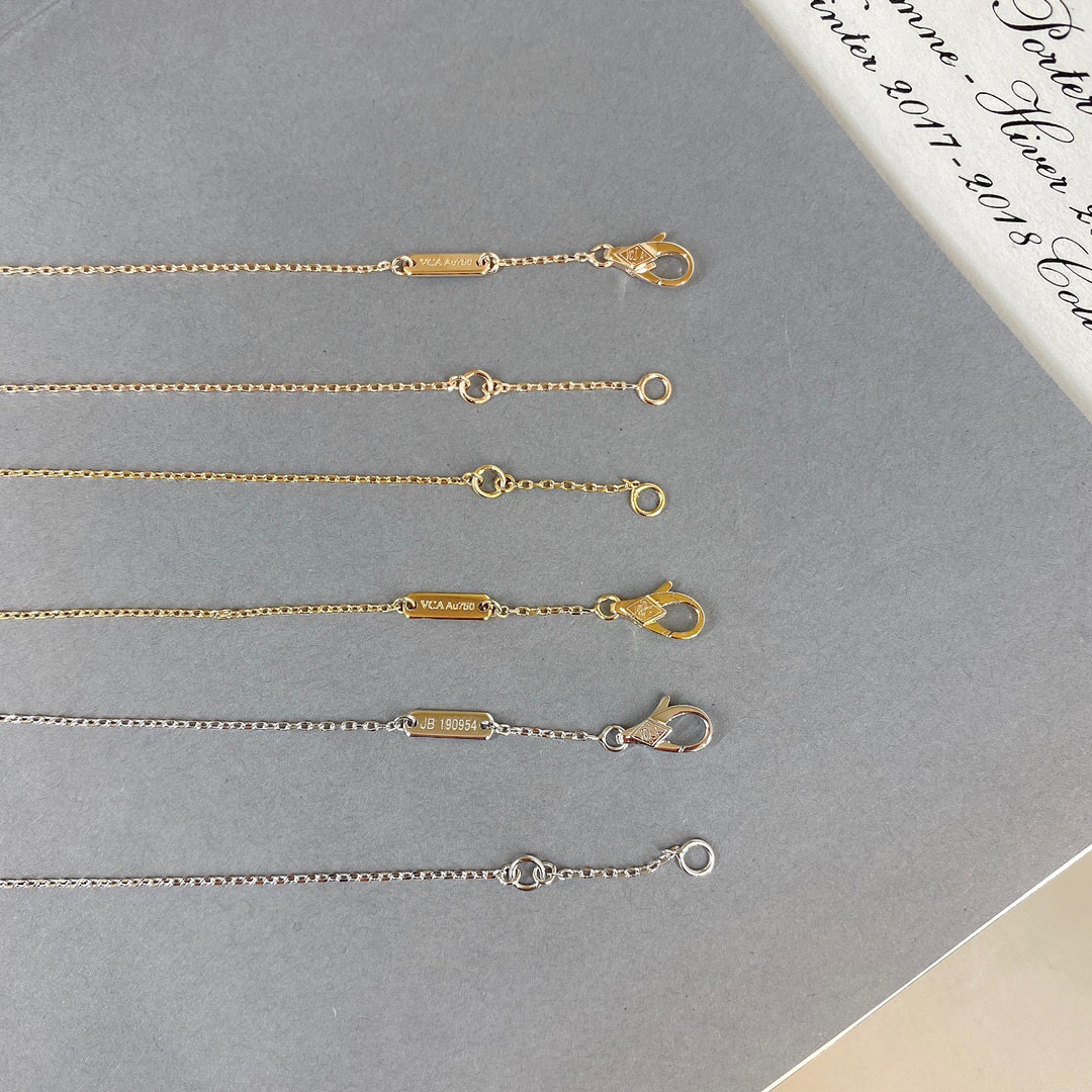 Van Cleef & Arpels Necklace