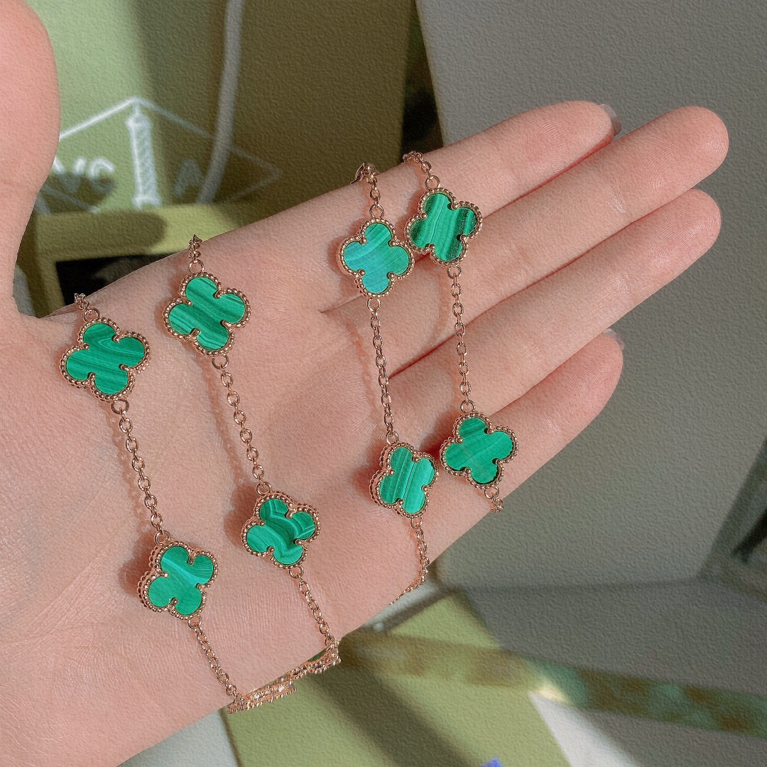 Van Cleef & Arpels Necklace